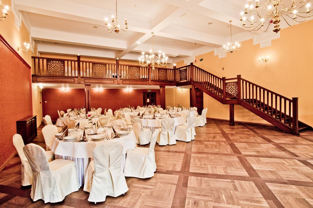 Hotel Stara Szmergielnia Белско-Бяла Екстериор снимка
