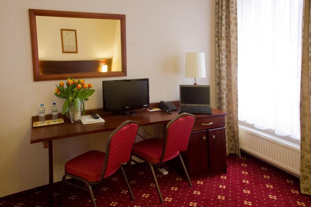 Hotel Stara Szmergielnia Белско-Бяла Стая снимка