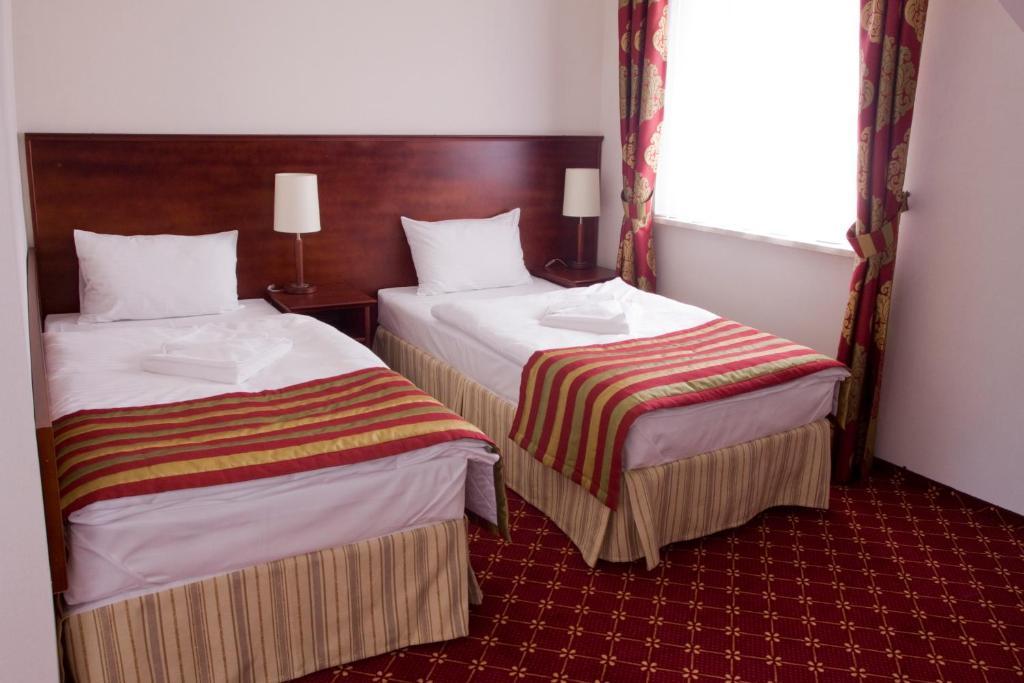 Hotel Stara Szmergielnia Белско-Бяла Стая снимка